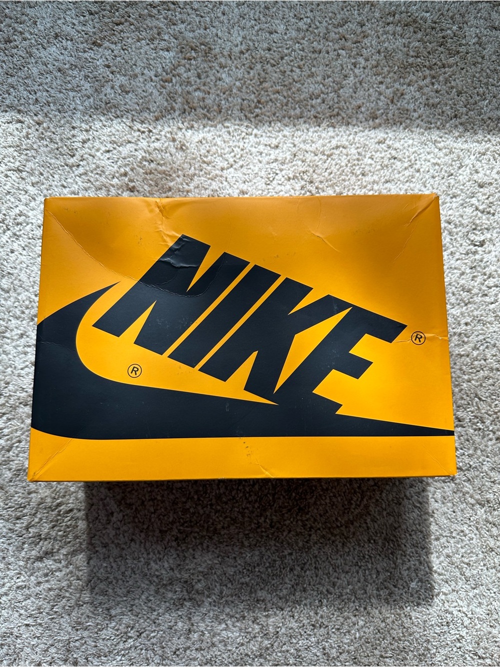 Air Jordan 1 High Black, Yellow, and White — Size USA 11 - Picture 4 of 5